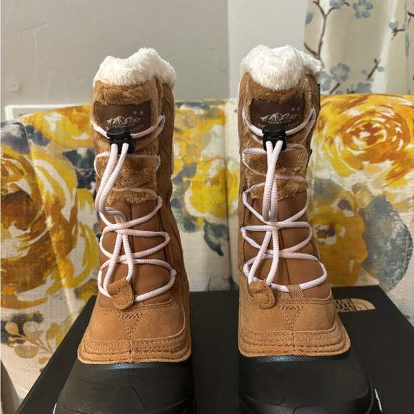 NWT The North Face Shellista V Lace Waterproof Boots Boys Size 3 - Picture 4 of 8